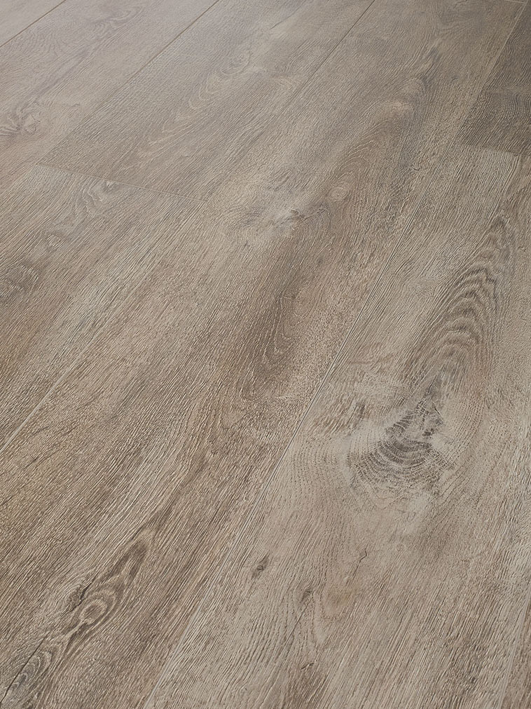 DELTAFLOOR OVERSIZE - ROBLE SOLLER - D662